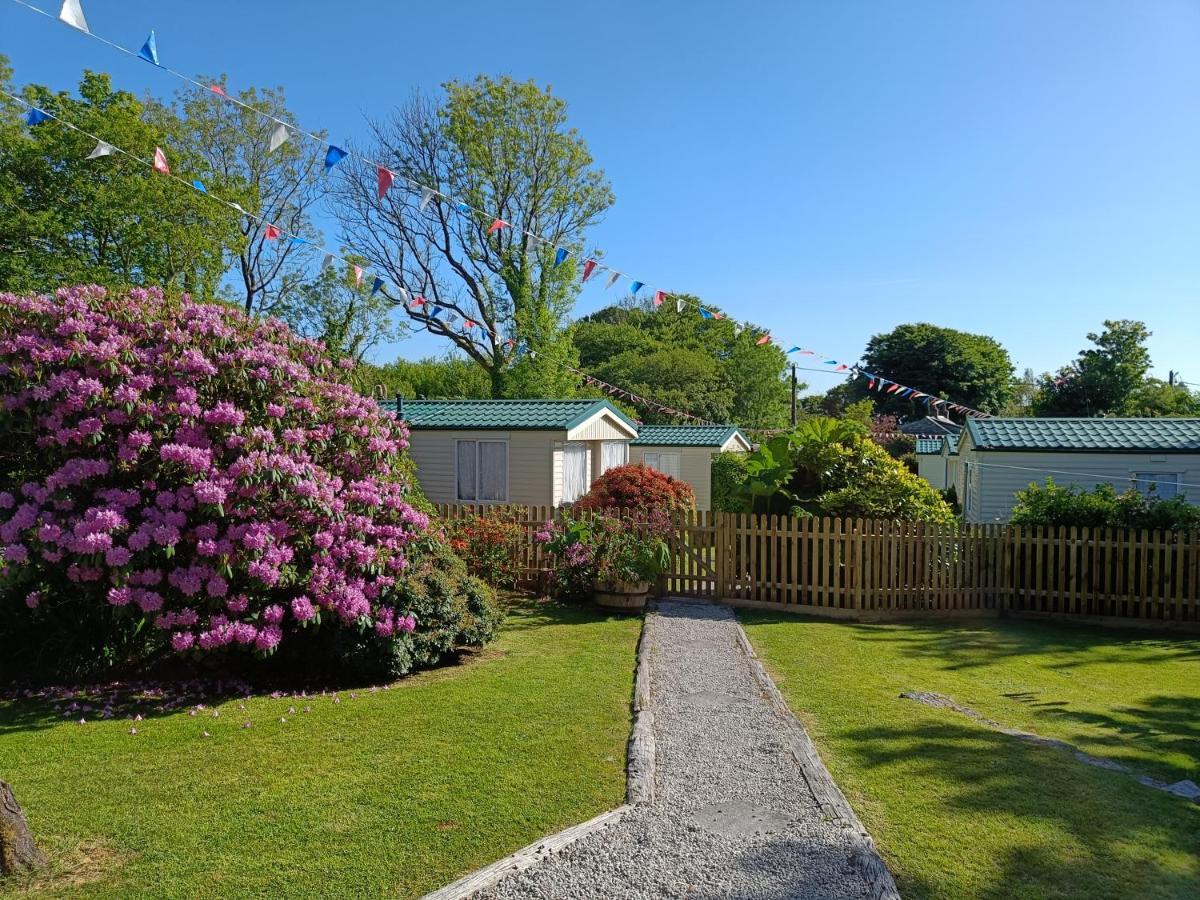 Rivermead Holidays Saint Breward Buitenkant foto