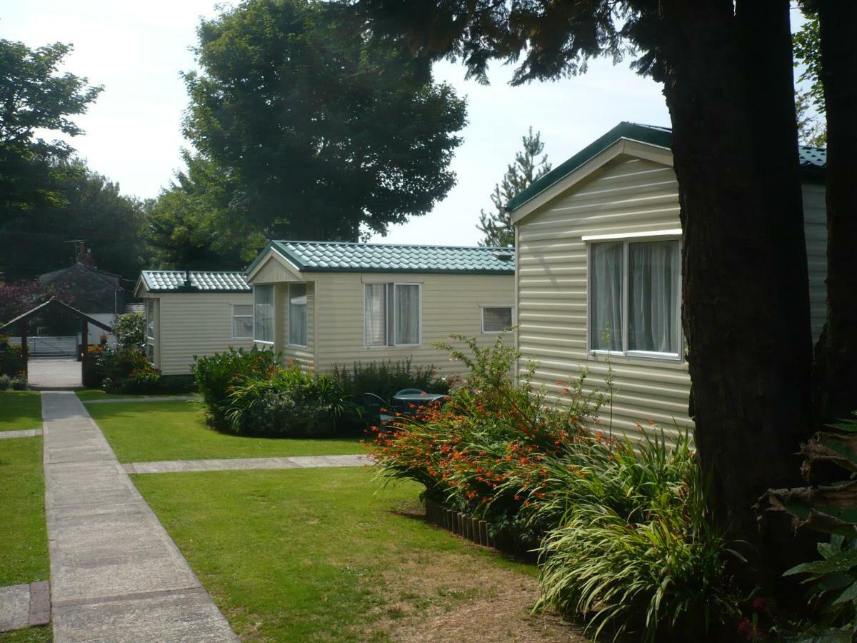 Rivermead Holidays Saint Breward Buitenkant foto